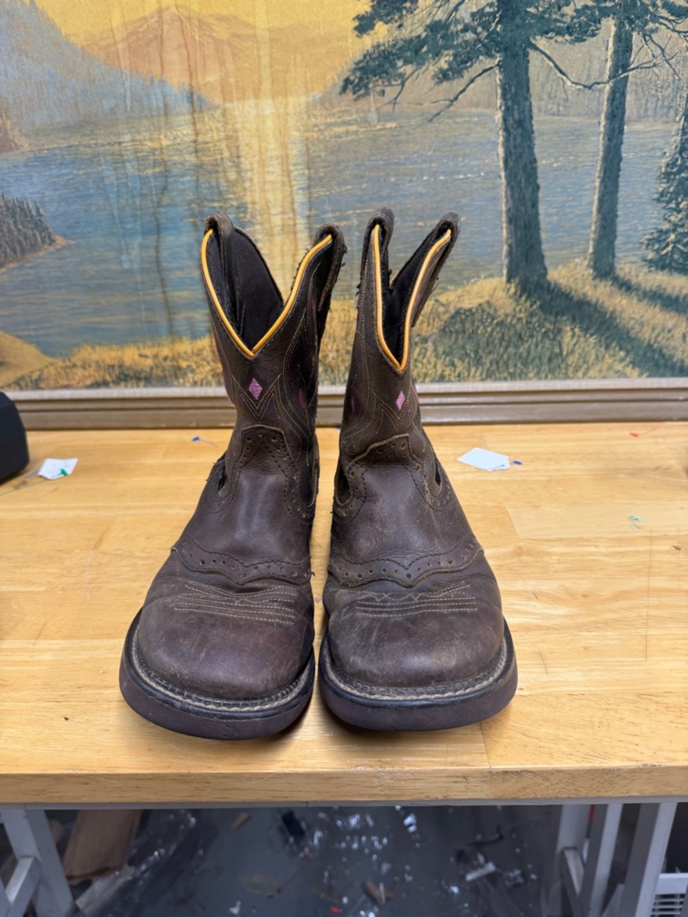 Justin GY9526 women’s Brown Leather Boots - Classic Pull-On Style size 6.5B fair